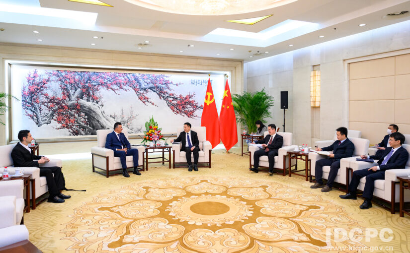 Friendly ties between the communists of China and Cyprus reaffirmed