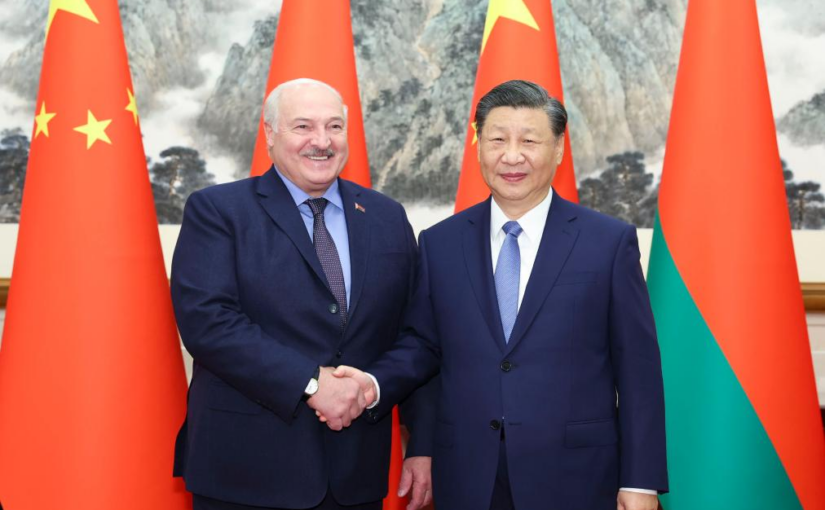 Chinese, Belarusian presidents pledge to enhance ties