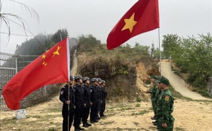 Further consolidation of comradely relations between China and Vietnam