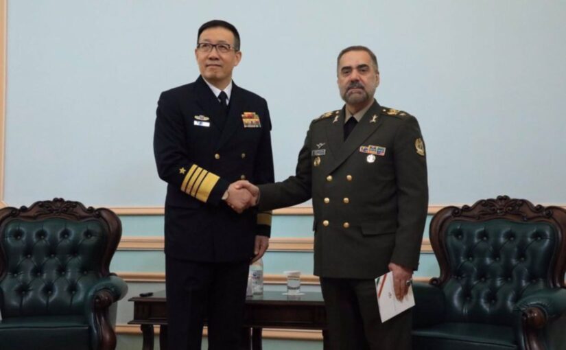 Chinese and Iranian defence ministers discuss cooperation