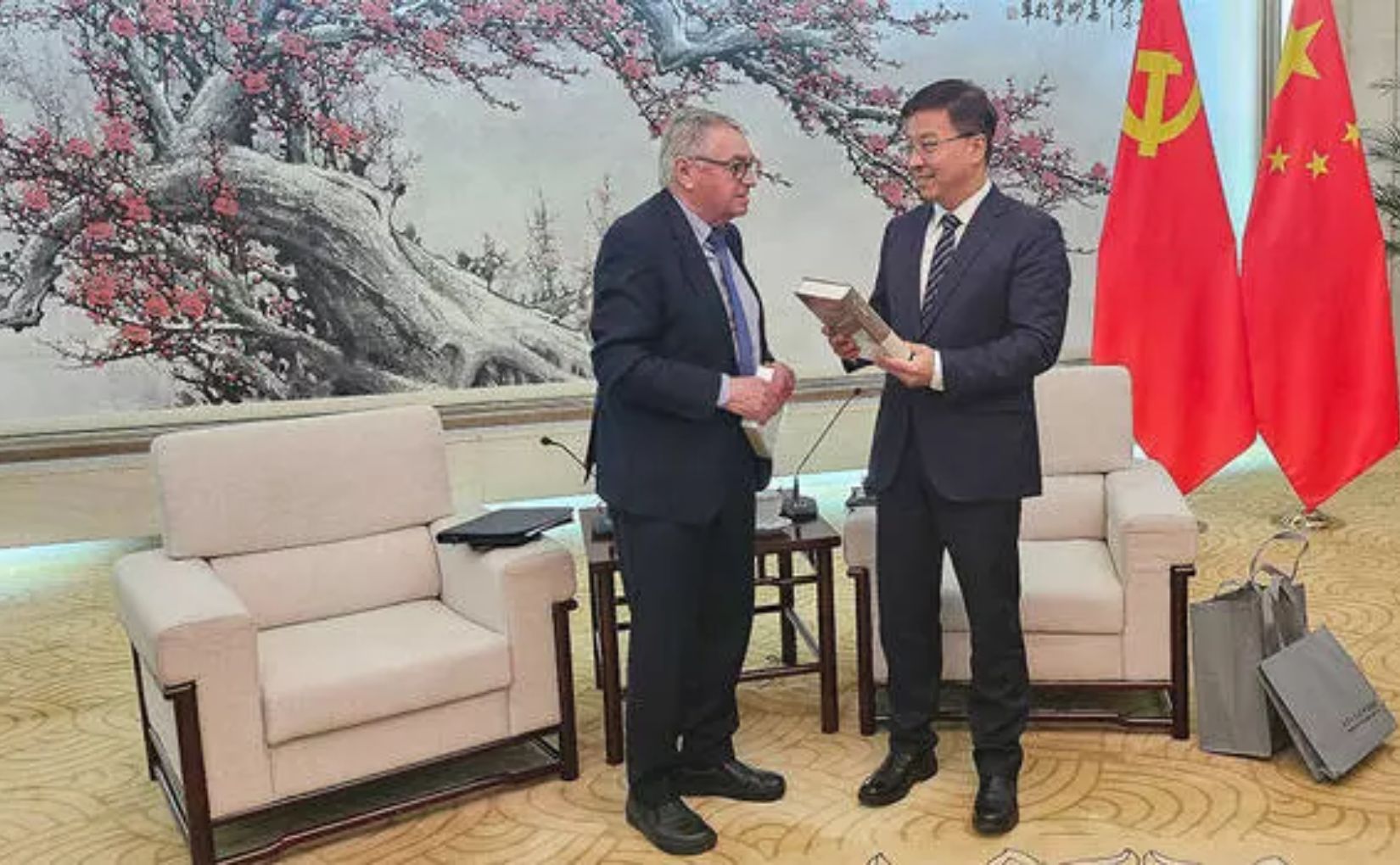 Engaging with the People’s Republic - Friends of Socialist China