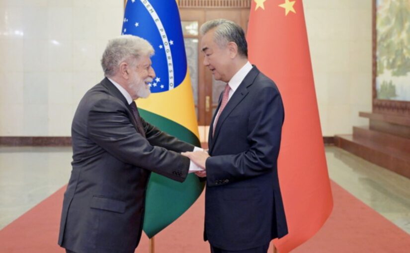 Chinese leaders meet guests from Brazil, Timor-Leste, Hungary, Bulgaria, Romania and Greece