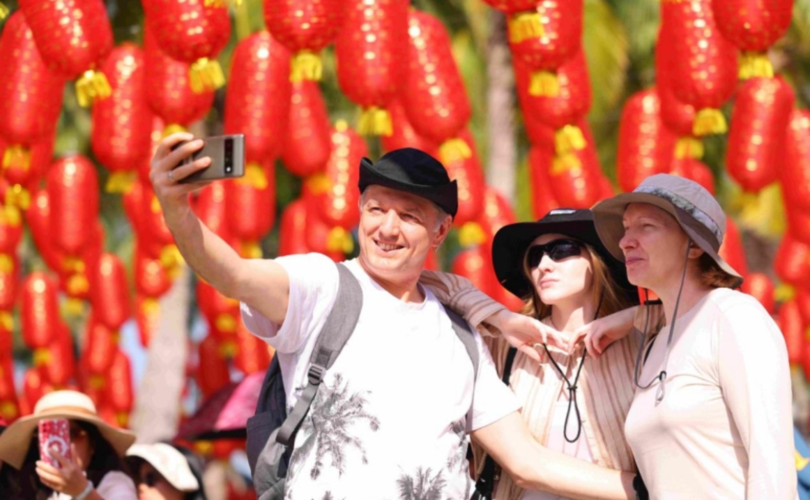 See China’s achievements for yourself – Britain’s visa-free travel to China explained